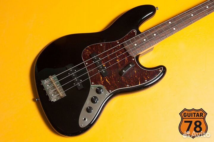 Squier Classic Vibe '60s Jazz Bass BLK