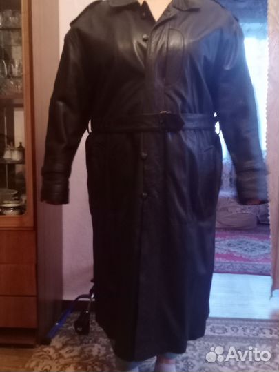 Кожаный плащ