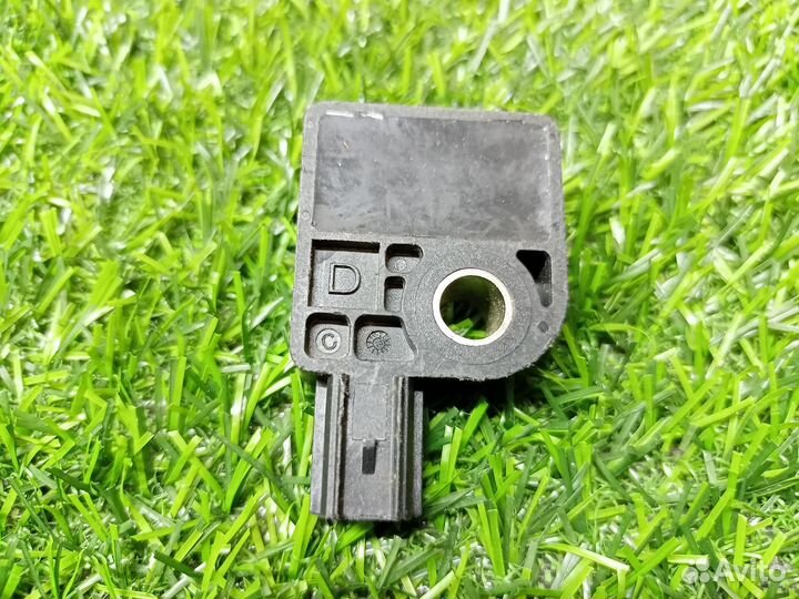 Датчик подушки безопасности Kia Sportage Hyundai