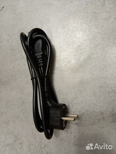 Кабель для компьютера