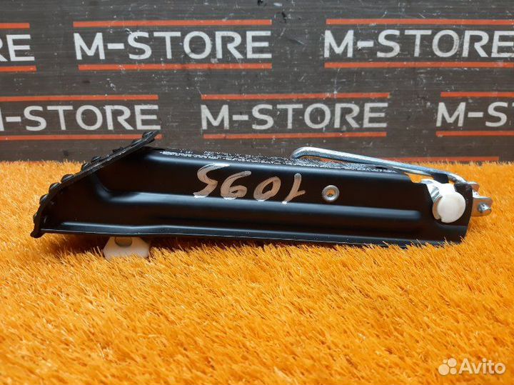 Домкрат Mercedes-Benz E-Class W211 642.920 2006