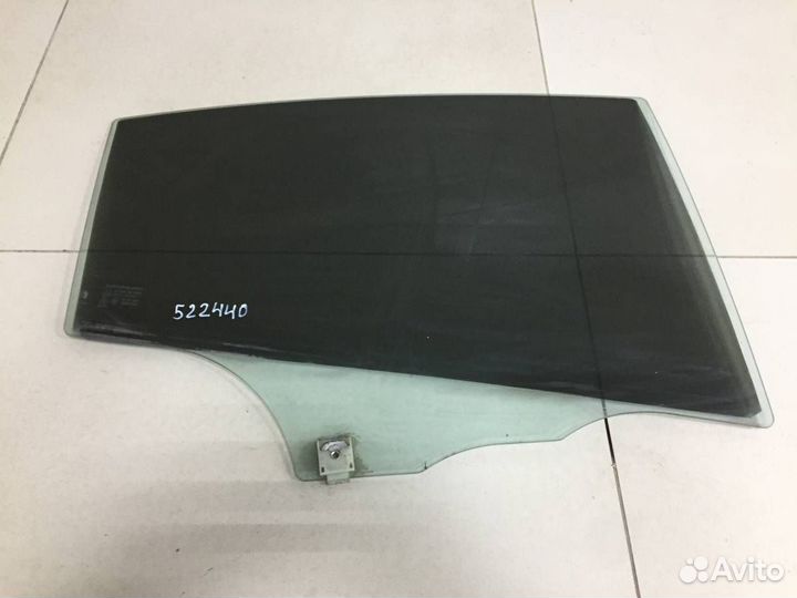 Стекло двери задней правой Mazda 3 BK 2002-2009