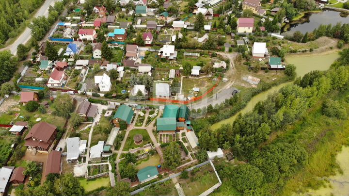 Дом 69,5 м² на участке 9,6 сот.