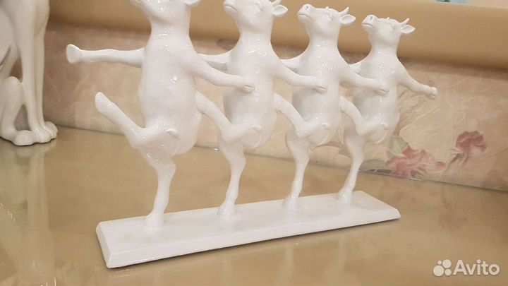 Танцующие коровы, статуэтка, Kare design