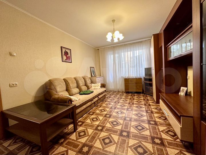2-к. квартира, 53 м², 2/9 эт.