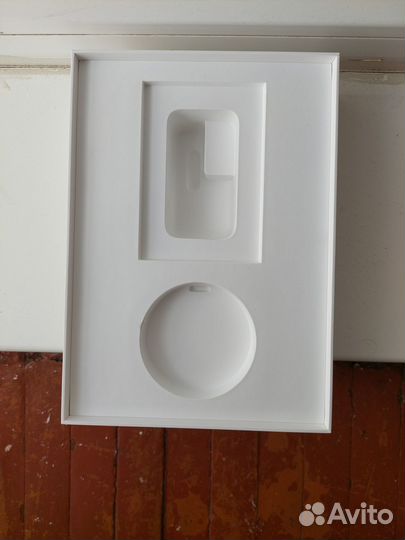 Коробка iPad 6th