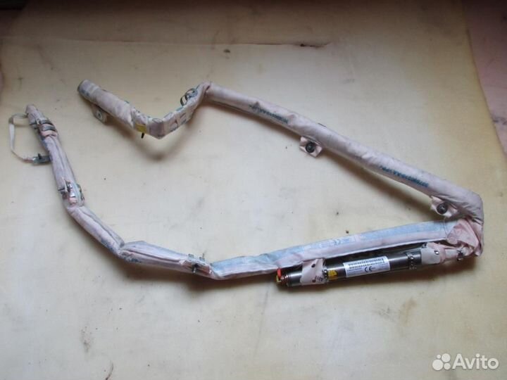 Шторка без-ти левая Range Rover Sport 2 L494 448DT