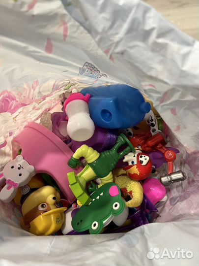 Мелкие игрушки пакетом