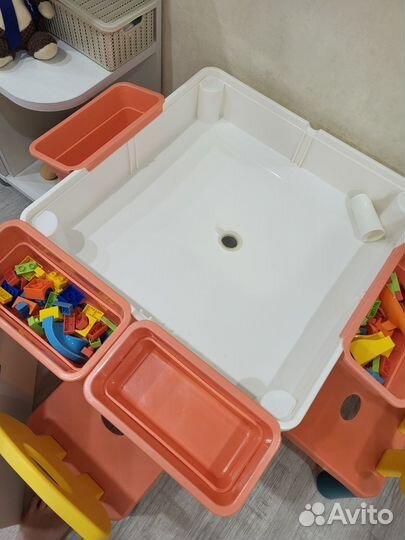 Стол детский для лего, песка