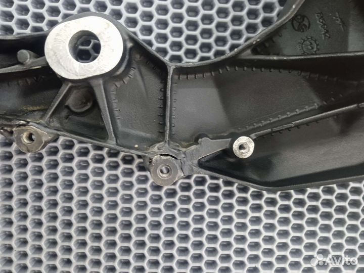 Mv agusta f3 правая пластина рамы