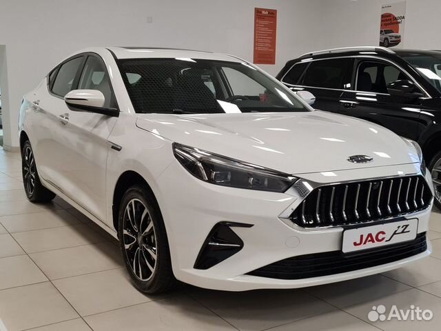 JAC J7 1.5 CVT, 2023