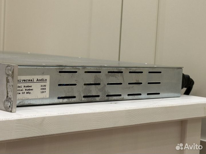 Universal Audio 2192 (Конвертер AD DA, Стерео)