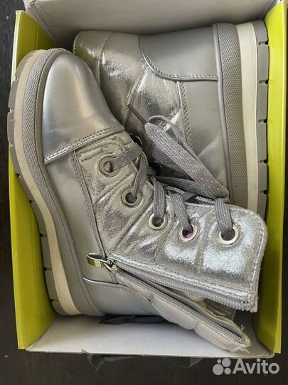 Ботики зимние для девочки