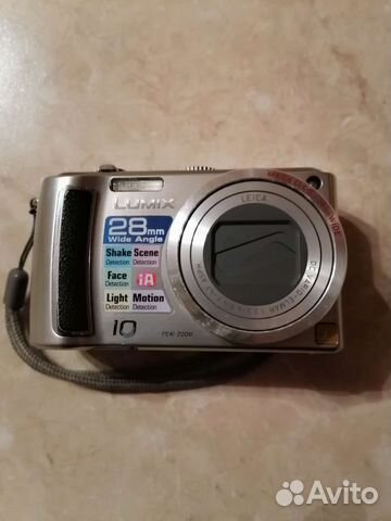 Цифровая фотокамера Panasonic Lumix DMC-TZ4