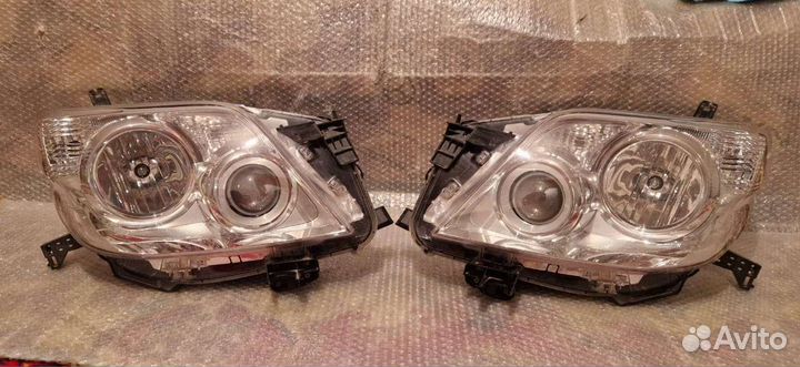 Фонари на Toyota Land Cruiser Prado 150 9-13г