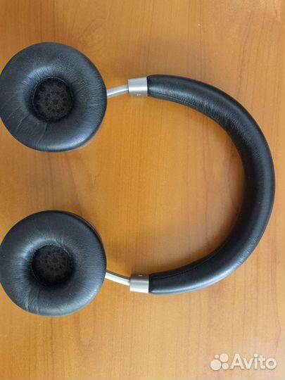 Беспроводные наушники swiss peak v2