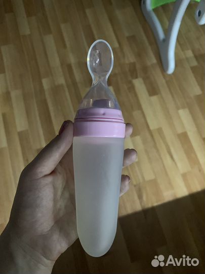 Бутылочка для кормления с ложкой