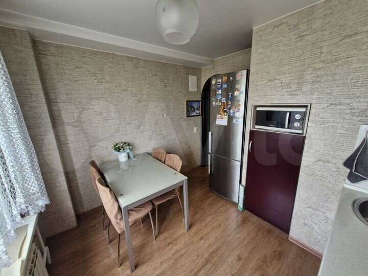 3-к. квартира, 60 м², 8/9 эт.