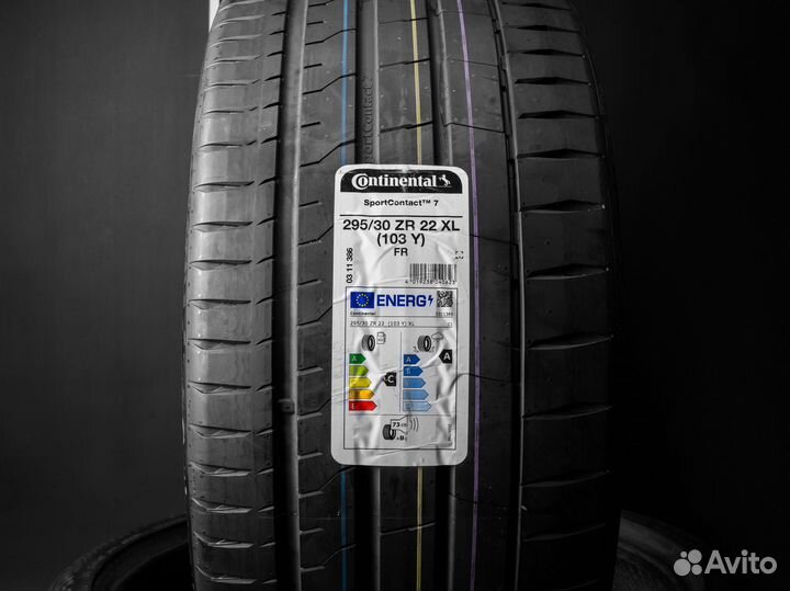 Continental ContiSportContact 7 265/35 R22 и 295/30 R22 105Y