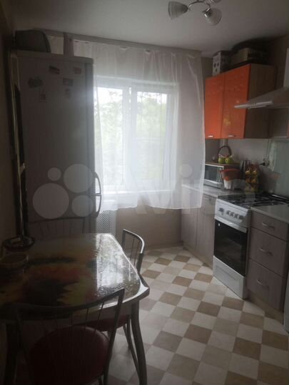 2-к. квартира, 49 м², 3/5 эт.