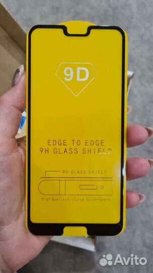 Защитное стекло на honor 10