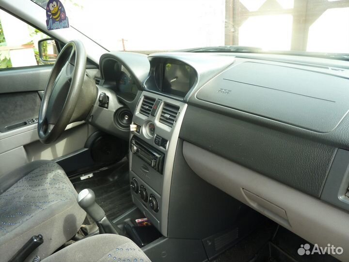 Мультимедиа на панель Приора 1