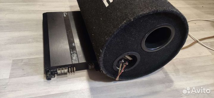 Сабвуфер в комплекте с усилителем