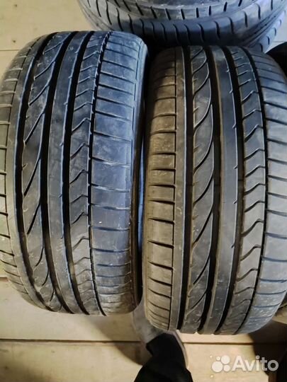 Bridgestone Potenza RE050A 215/40 R17