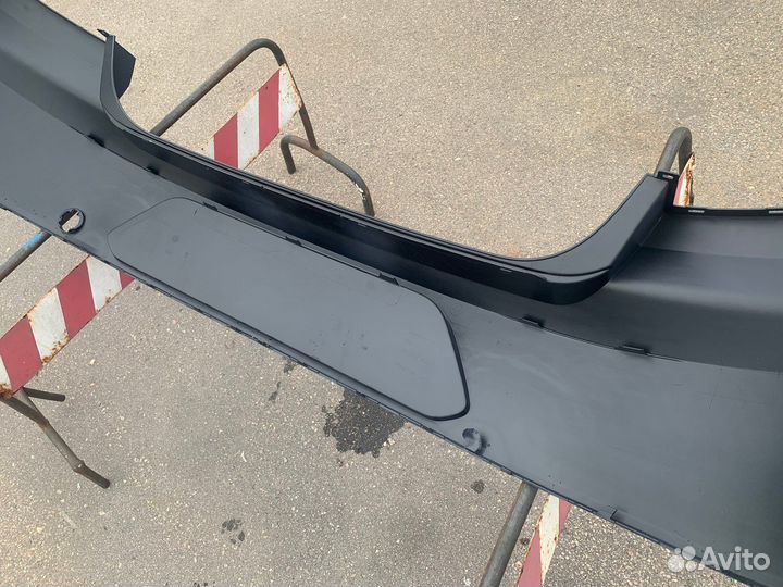 Бампер задний Passat B8