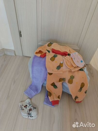 Детская одежда 0-6мес.игрушки развив.цена за все
