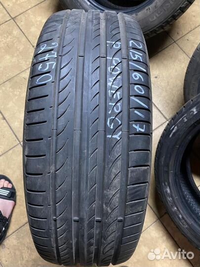 Pirelli Powergy 215/60 R17