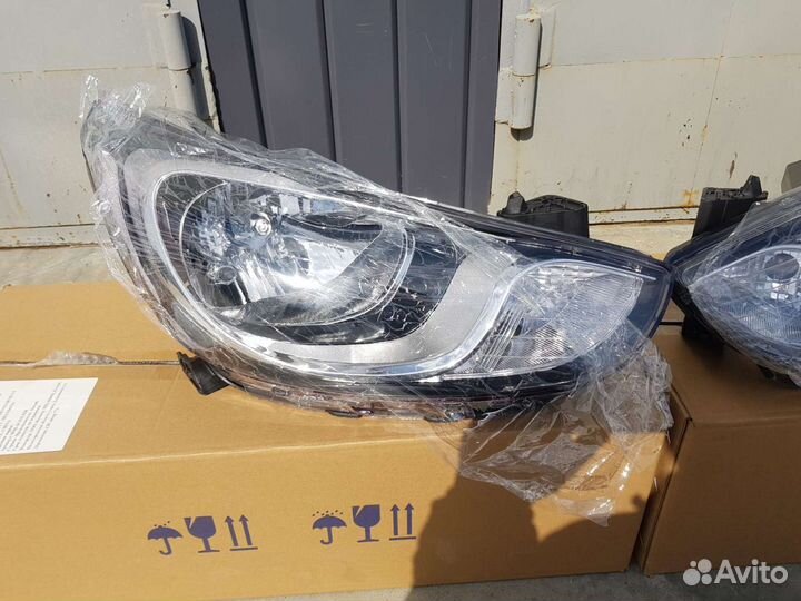 Фары новые Hyundai Solaris 2011-2014