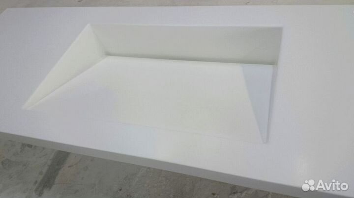 Столешница из искусственного камня