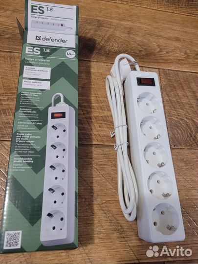 Сетевой фильтр Defender es 1,8. 5 розеток