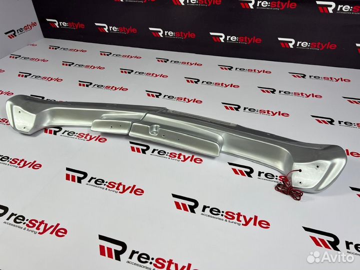 Спойлер Toyota Land Cruiser 105 S1557