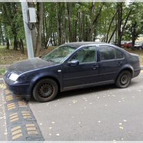 Volkswagen Bora 1.6 MT, 1999, 360 000 км, с пробегом, цена 310 000 руб.