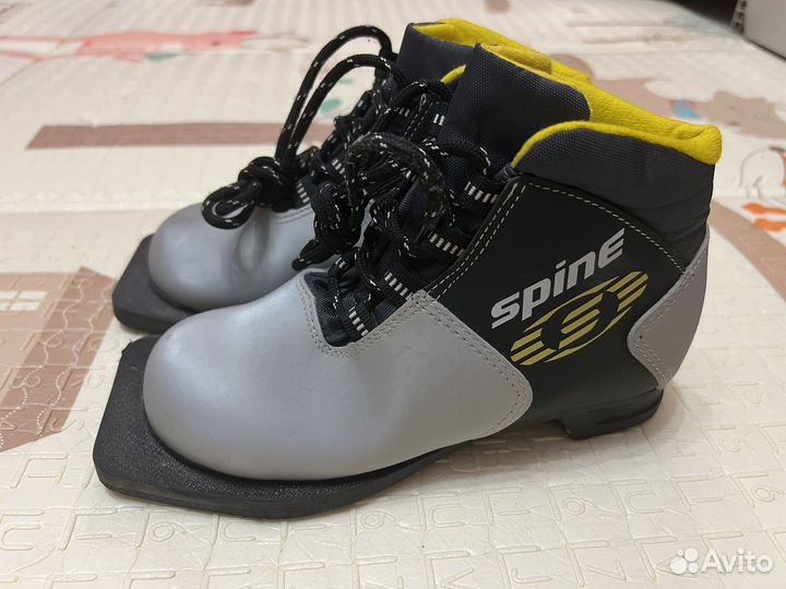 Лыжные ботинки 32 размер