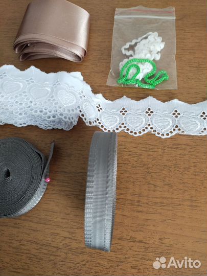 Для рукоделия (кружево, лента атласная, тесьма)