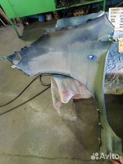 Крыло переднее правое nissan note