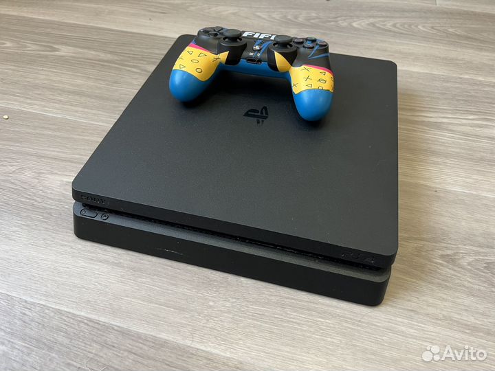 Sony playstation 4 PS4 slim 1tb