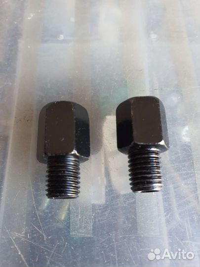 Адаптеры зеркала для мотоцикла 10 мм
