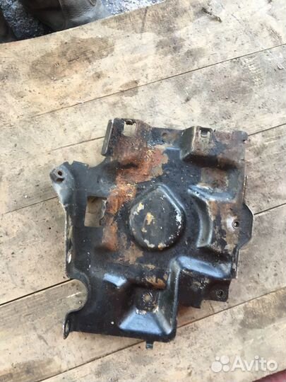 Площадка акб Peugeot 307