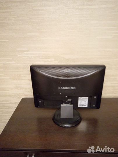 Монитор samsung