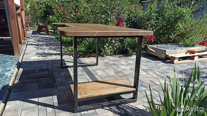 Компьютерный стол лофт из массива дерева