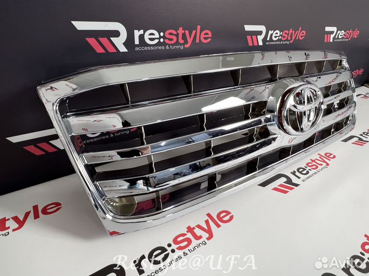 Решетка Toyota Land Cruiser 100 05-07г