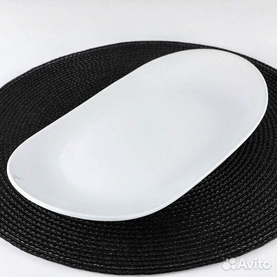 Блюдо фарфоровое овальное Wilmax, 2816 см, цвет бе