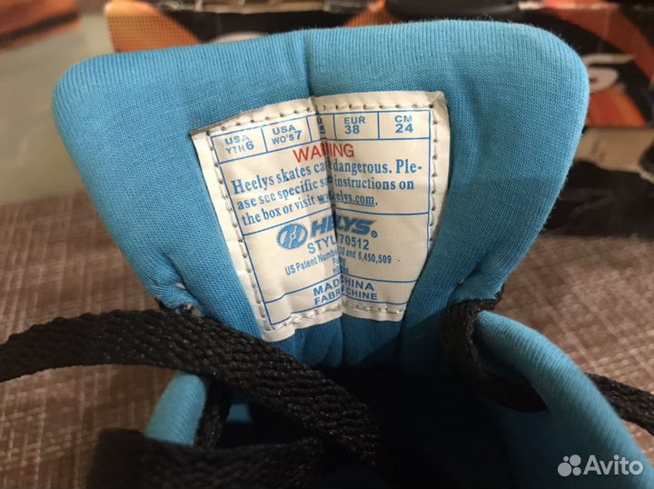 Кеды с роликами Heelys