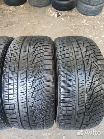 Hankook Winter I'Cept Evo2 W320 245/45 R17 99V