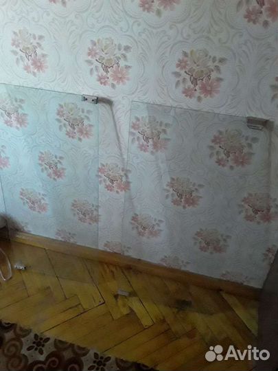 Дверца стеклянная с крепежом