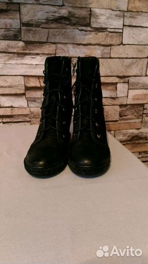 Ботильоны,на скрытой танкетке